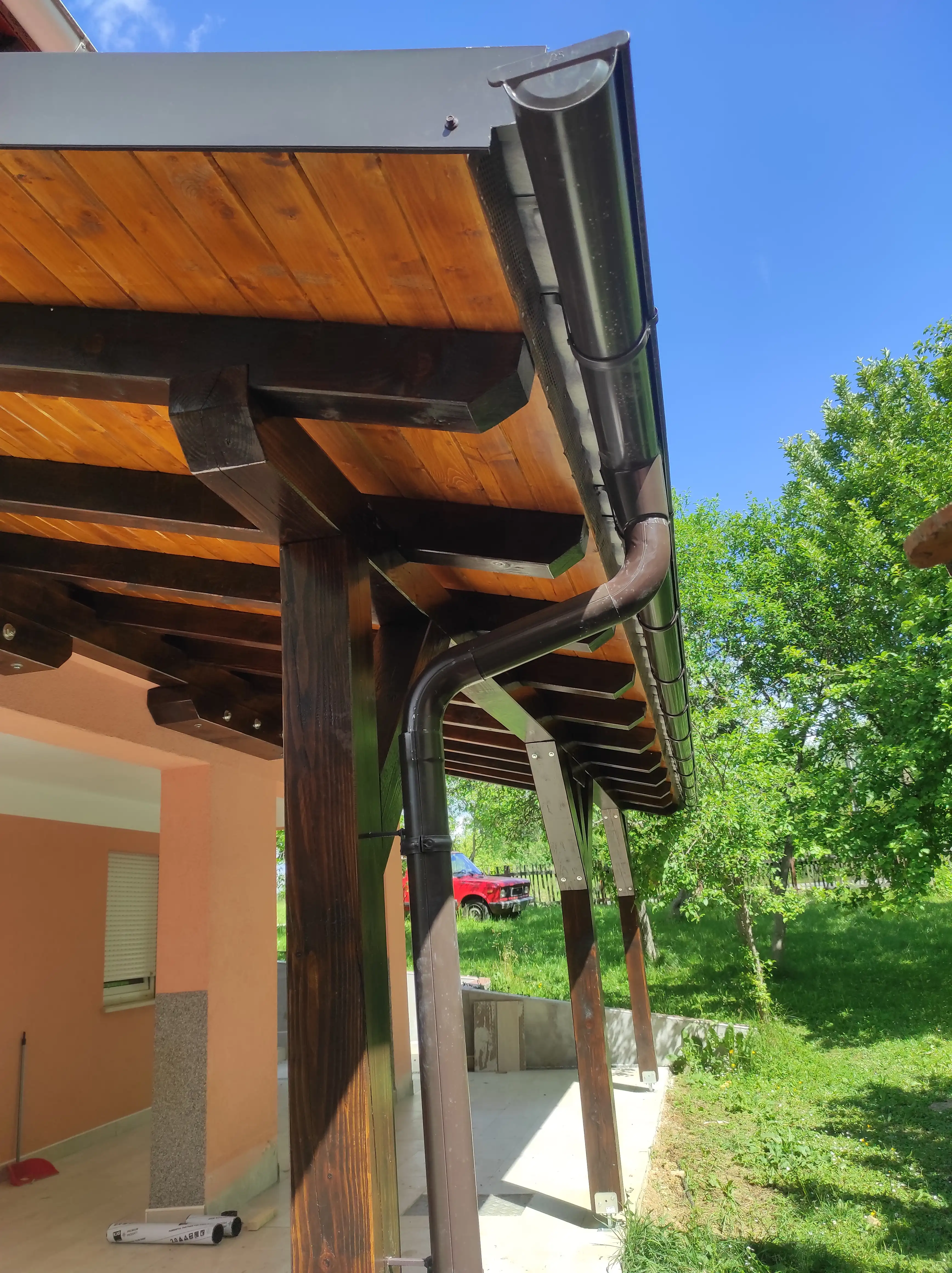 Fotografija nadstrešnice